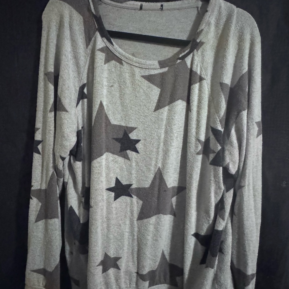Buffalo David Bitton Gray Star Long Sleeve Top